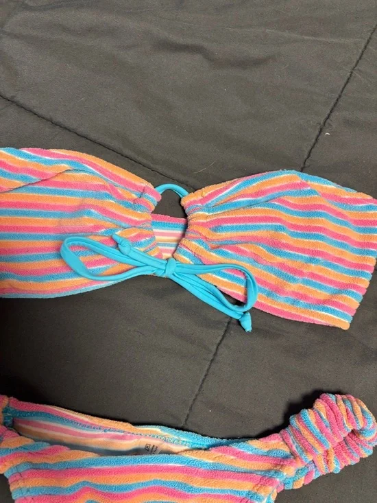 Colorful Strapless Bikini Set - Picture 3 of 5